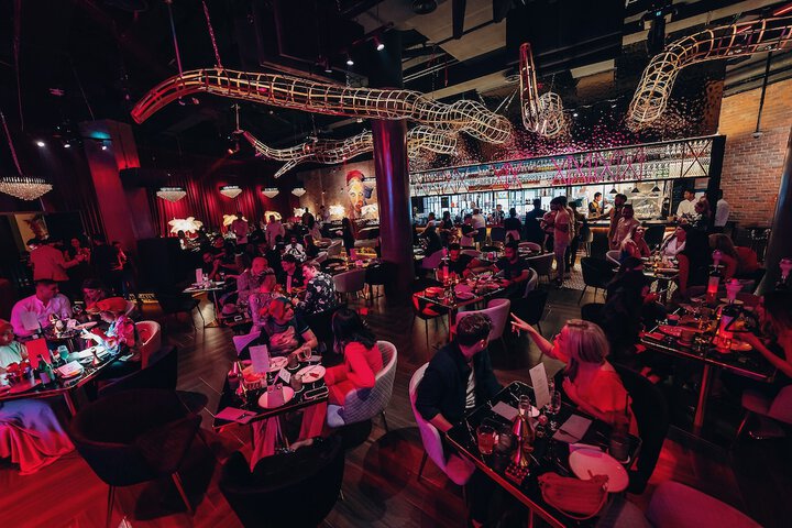 Dining 63 of 91