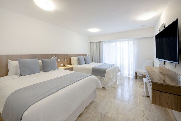 Room 10 of 95