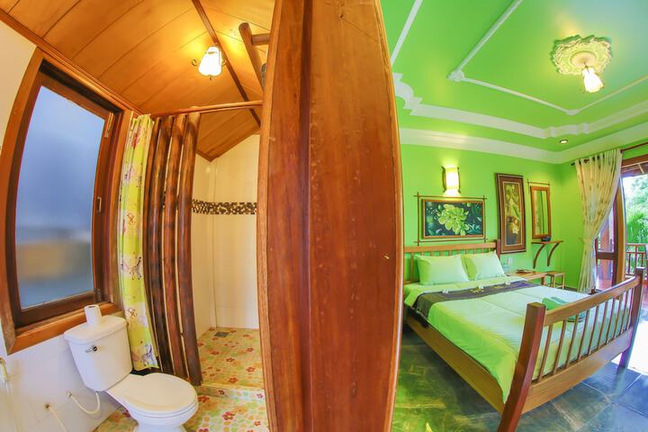 Room 14 of 69