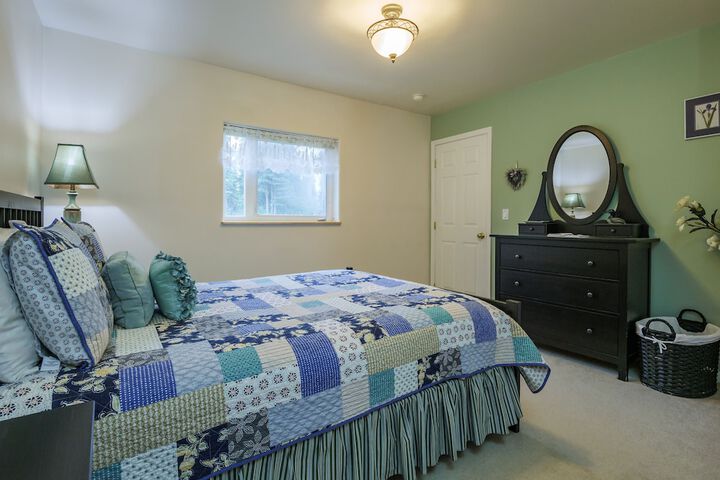 Room 9 of 51
