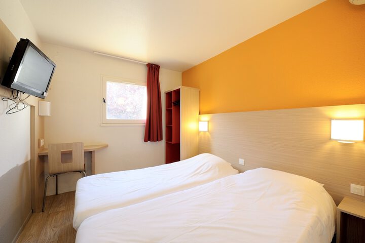 Room 21 of 44