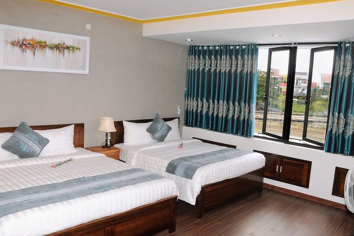 Room 9 of 21