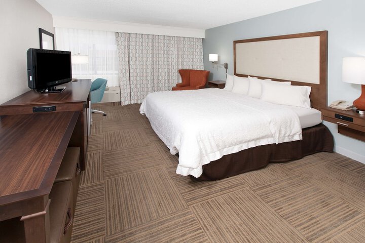 1 King Bed with Sofa Bed Refrigerator (4 of 10)