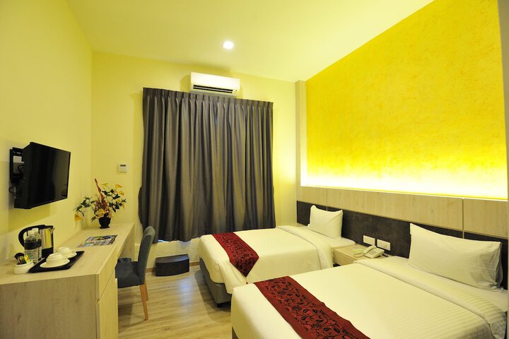 Room 9 of 51