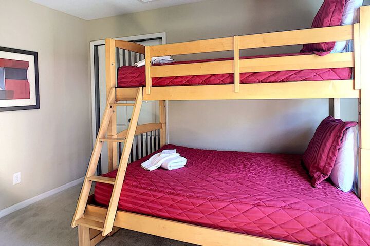 Room 7 of 40