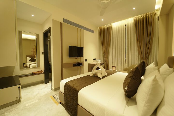 Room 7 of 35