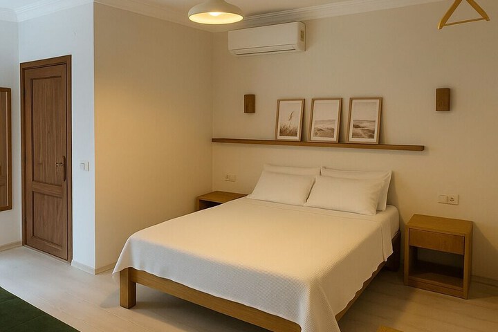 Room 6 of 24