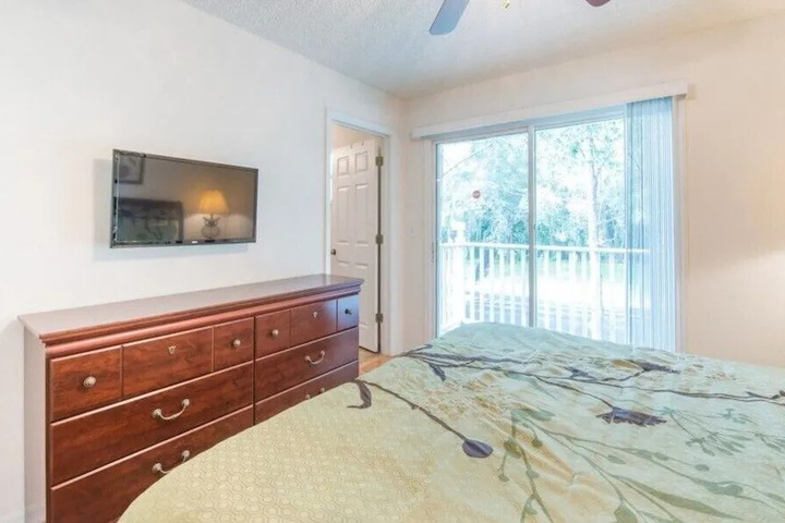 Room 5 of 22
