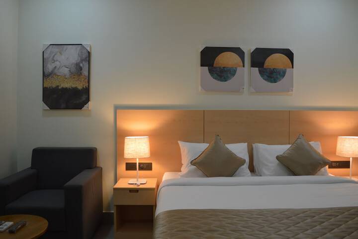 Room 11 of 26