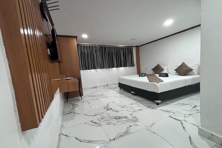 Room 36 of 44