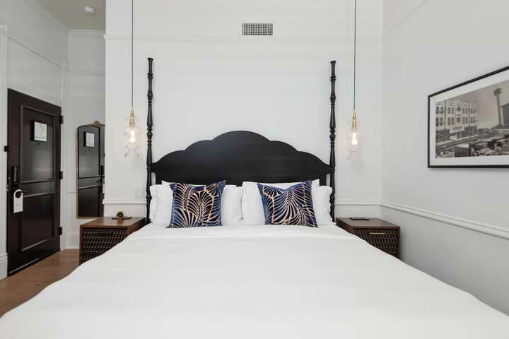 Room 29 of 114