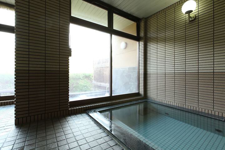 Spa 28 of 42