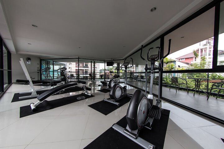 Hotel with Gym