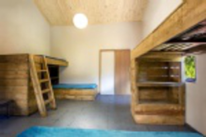 Room 16 of 47