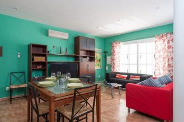 Room 10 of 15