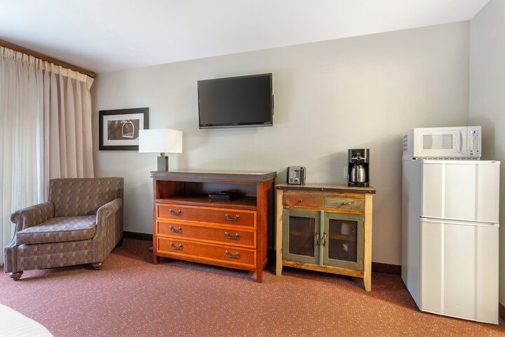 Room 17 of 52