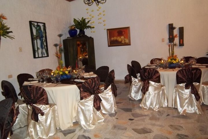 Ballroom/Hall 3 of 3