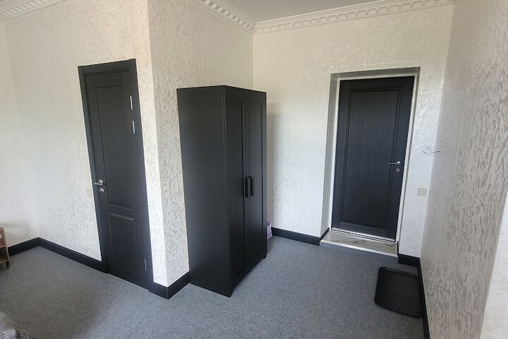 Room 16 of 35