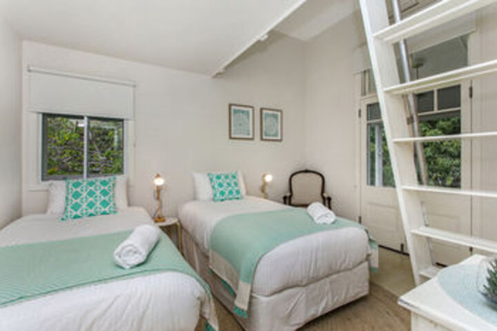 Room 4 of 21