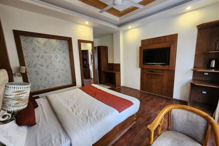 Room 7 of 22