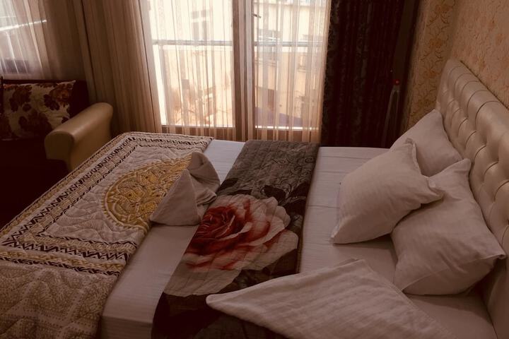 Room 7 of 30