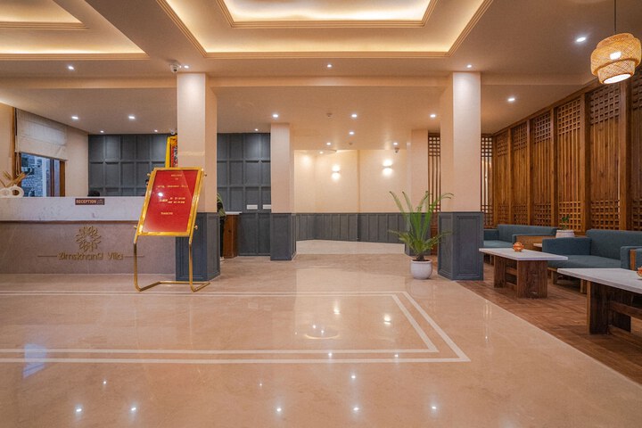 Hotel Interior 4 of 18