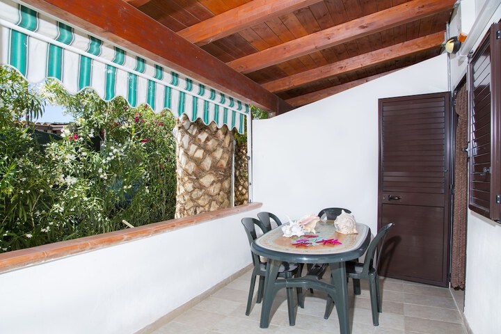 Terrace/Patio 19 of 61