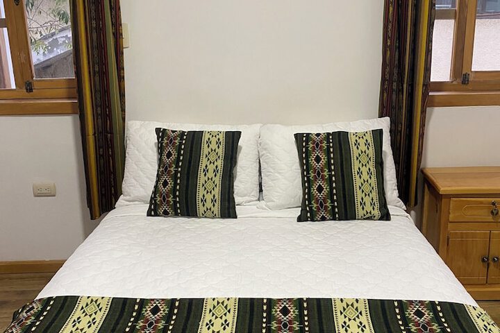Room 9 of 35