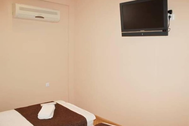 Room 40 of 63
