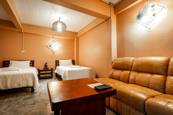 Room 21 of 54