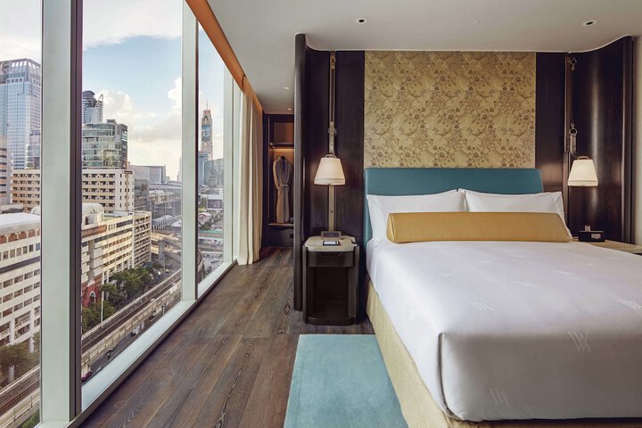 Room 10 of 178