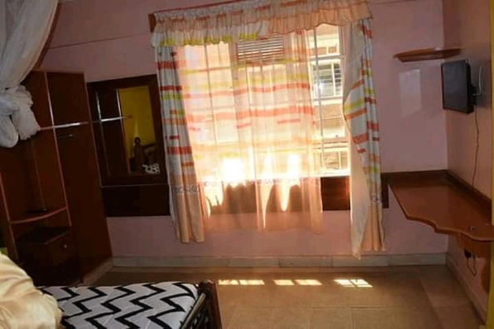 Room 6 of 22
