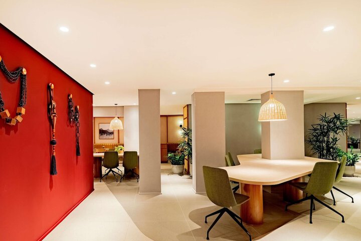 Hotel Interior 100 of 162