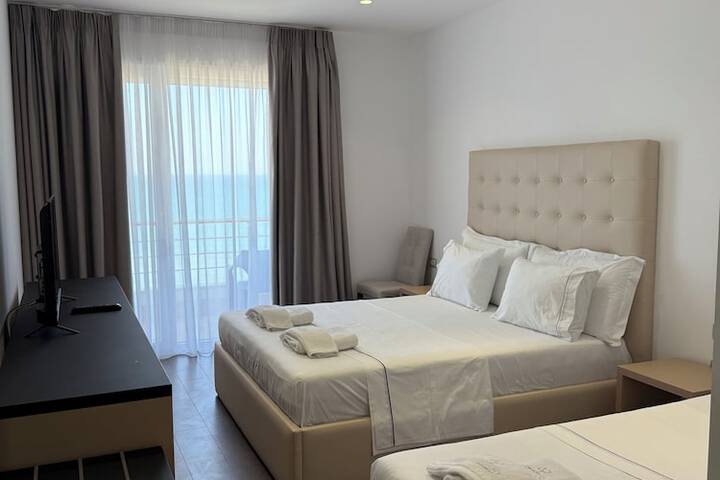 Room 92 of 207
