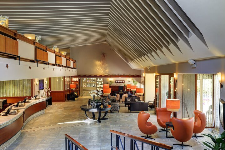 Lobby Photos