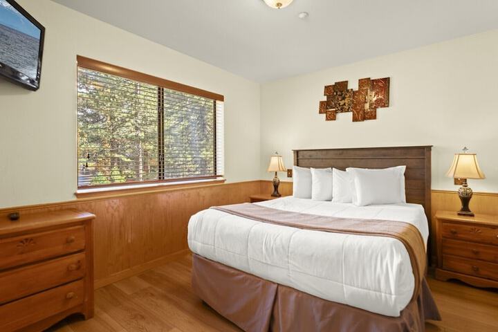Room 26 of 298