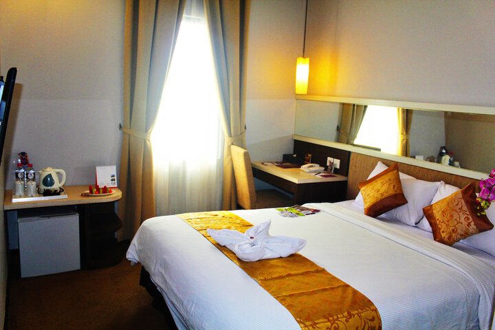 Room 5 of 55