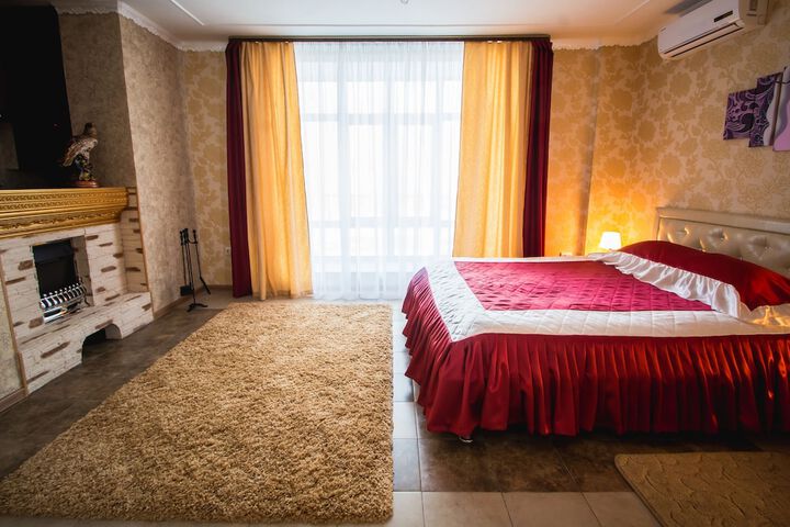 Room 25 of 69