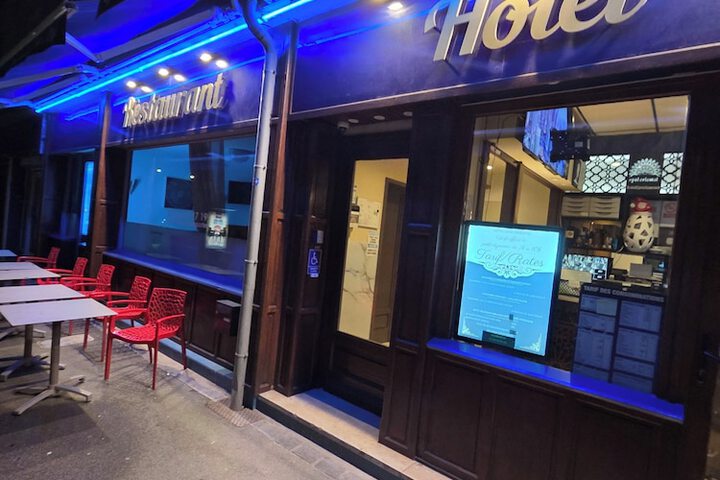 Hotel 98 of 100