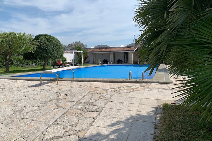 Pool Hotel