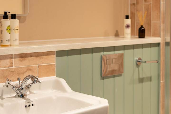 Bathroom Vanities