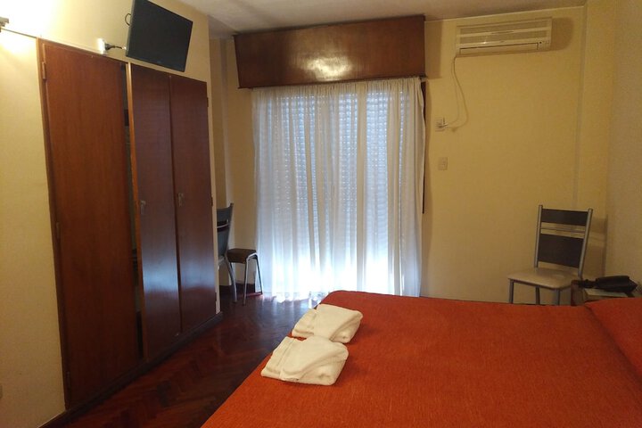 Room 4 of 24