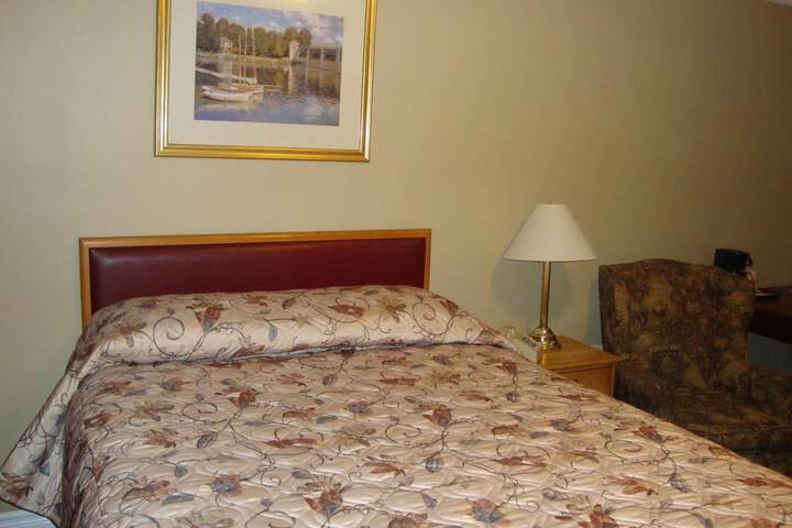 Room 15 of 24