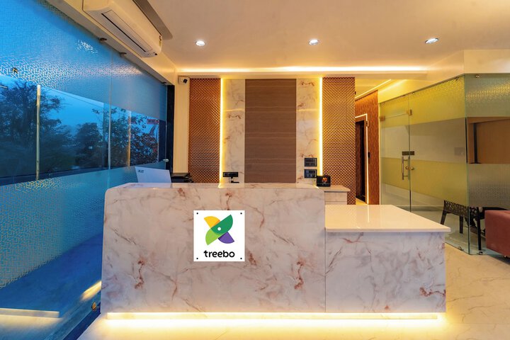 Hotel Interior 4 of 41