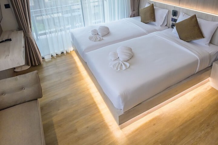 Room 8 of 31