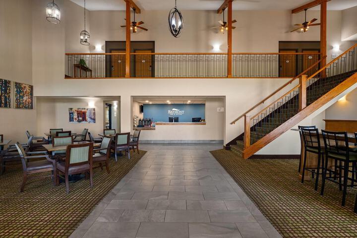 Guest Lobby