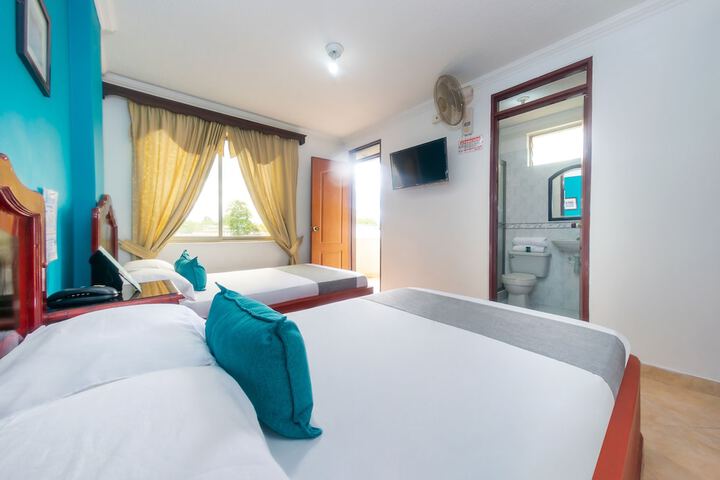 Room 14 of 30