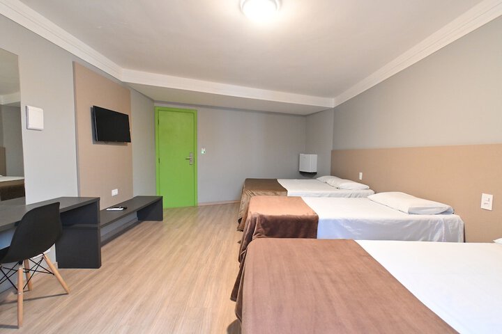Room 38 of 130