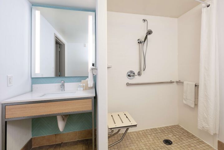 Bathroom shower