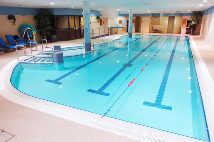 Hotel with Pool